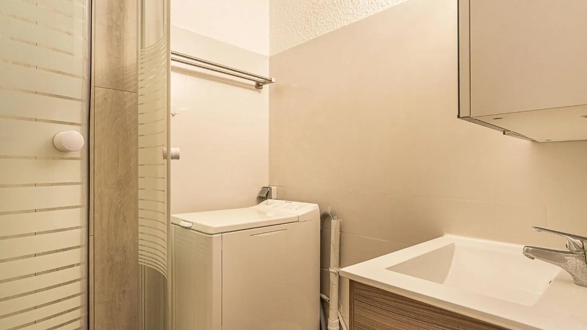 Studio L'Alicastre-6 By Interhome Le Lavandou Appartamento